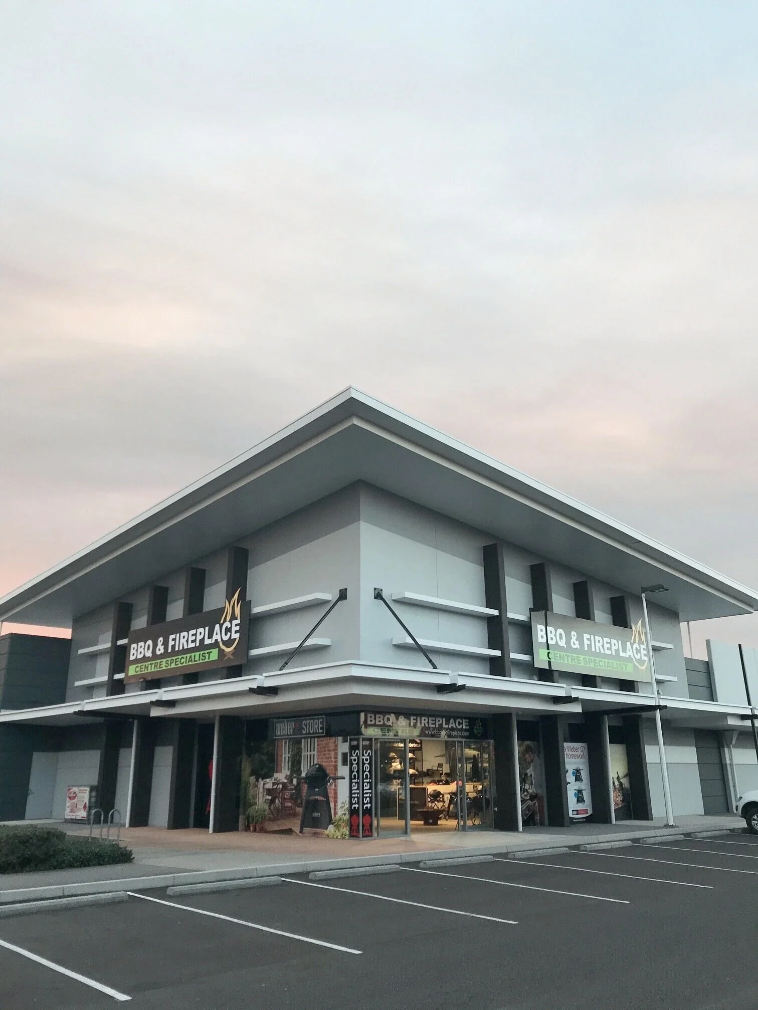 BBQ and Fireplace Centre