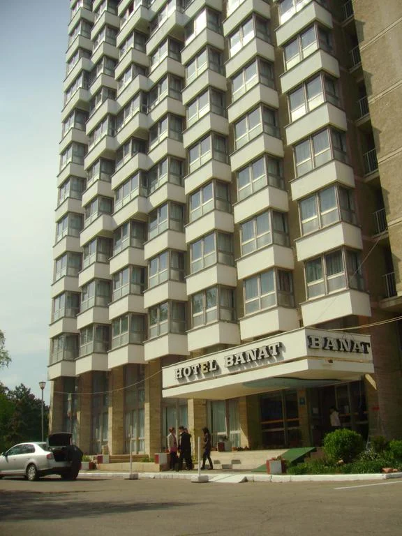 banat exterior.jpg