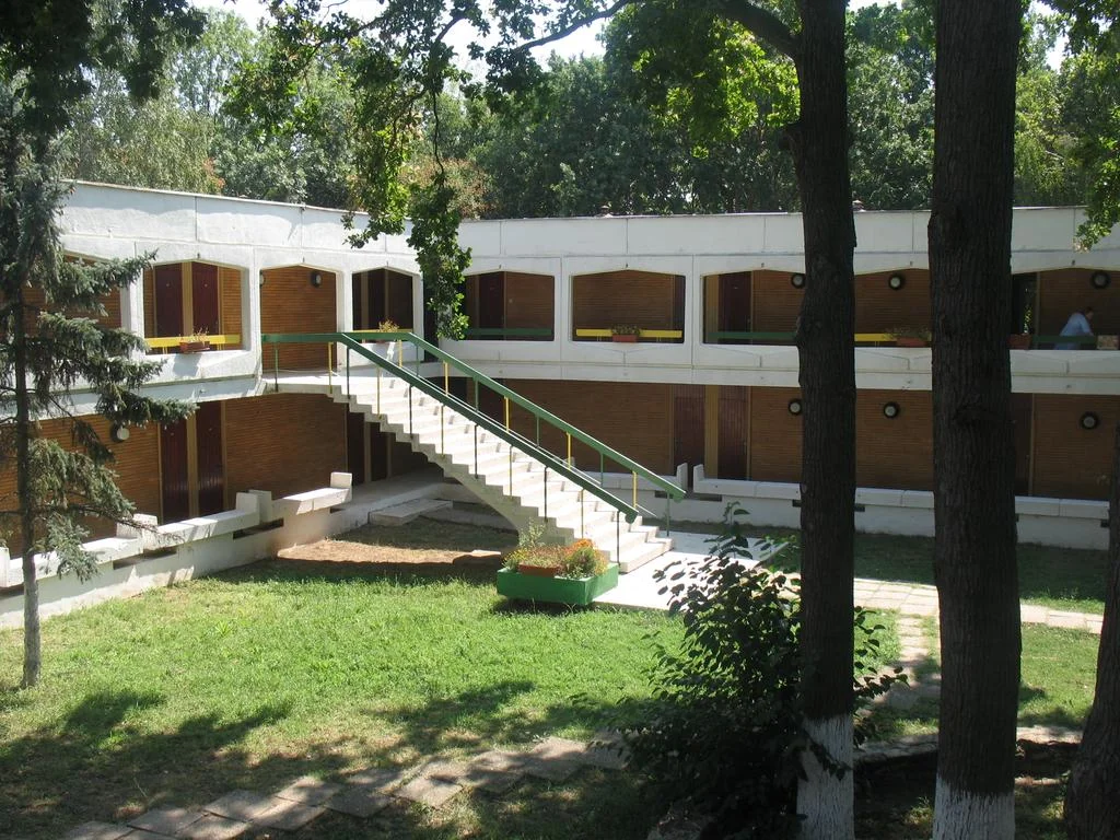 craiova exterior 9.jpg