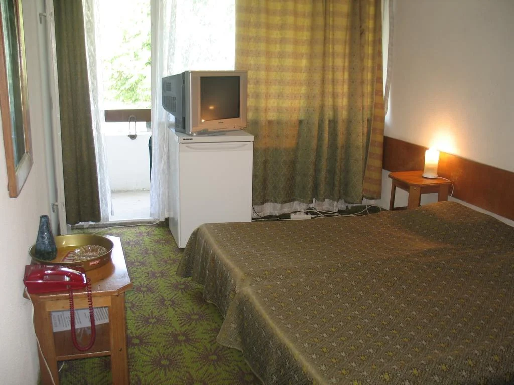 slatina camera 2.jpg