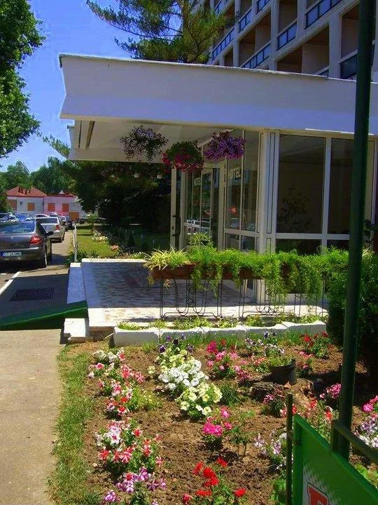 balea exterior 4.jpg