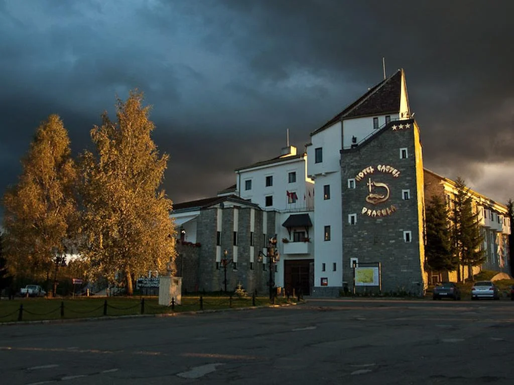 hotel exterior.jpg