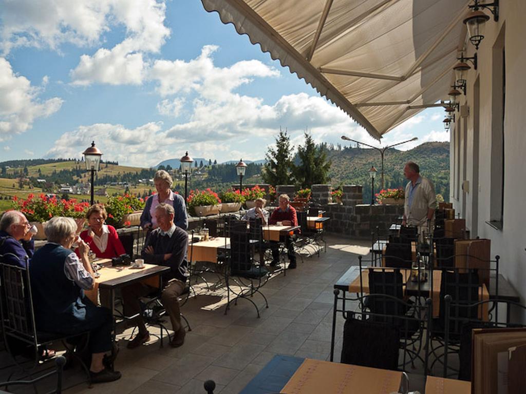 terrace.jpg