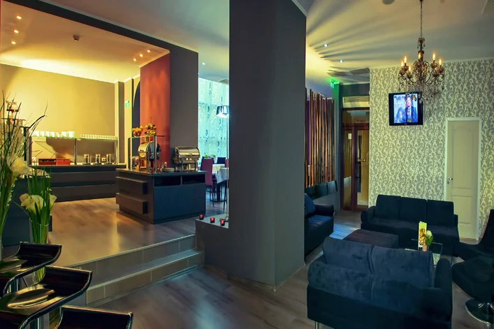 restaurant-intime-hotel-trianon.jpg