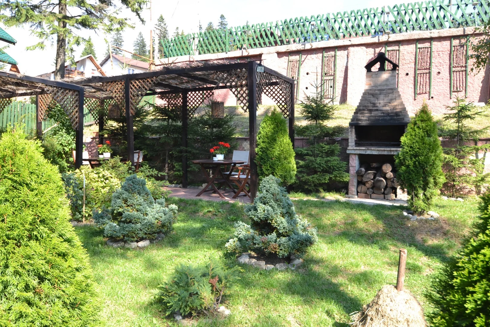 04_pensiunea_crescent_predeal.jpg