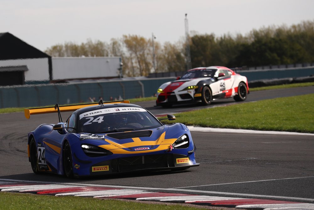 Andrey Borodin and Ed Pead, Greystone GT McLaren 720S GT3, British GT Championship, Donington Park, 2022