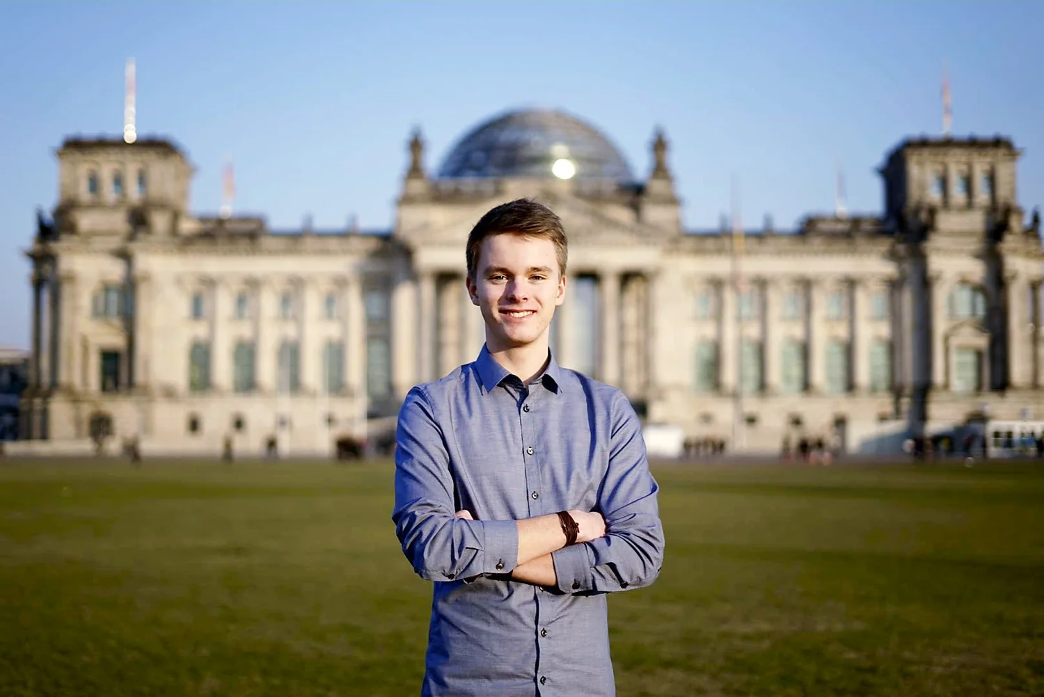 Ein Freiwilliges Soziales Jahr Fsj Im Bundestag Jetzt Bewerben Wiebke Esdar Mitglied Des Deutschen Bundestages