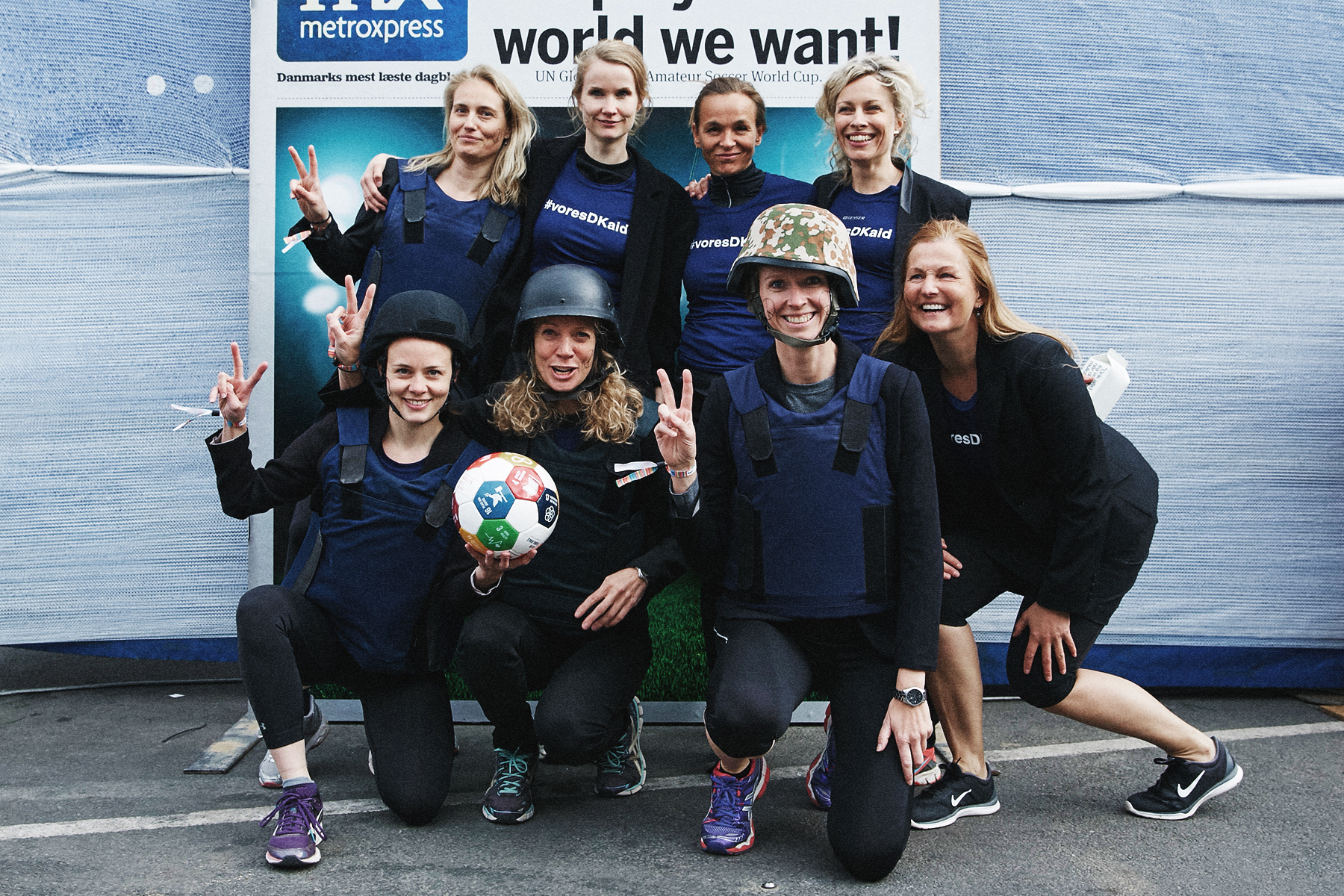 Team Playing x Peace PXP – goal 17 –
