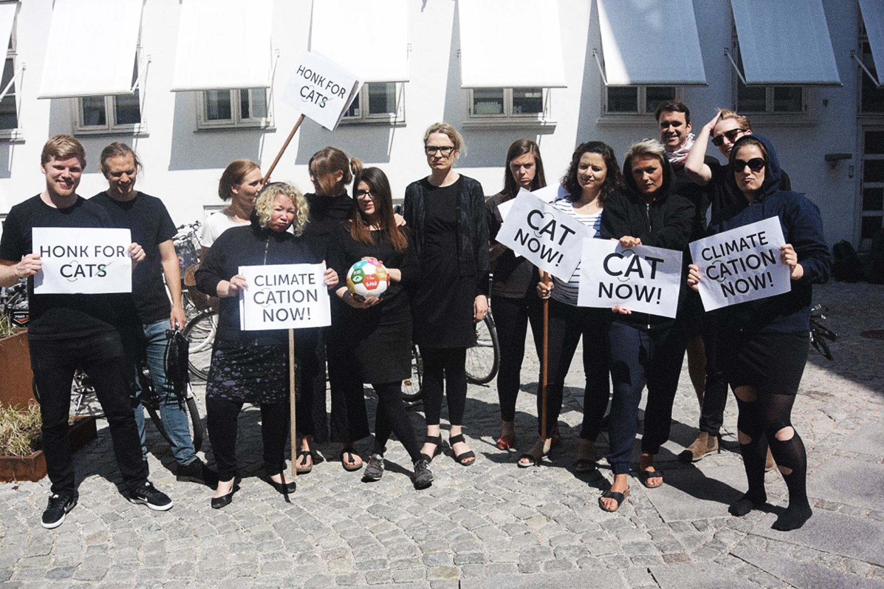 Team Climate Cat'astrophy – goal 13 –