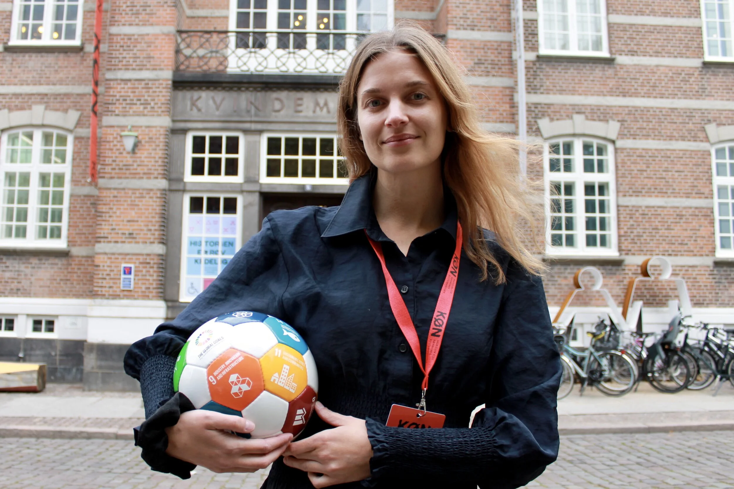 Julie Rokkjær Birch