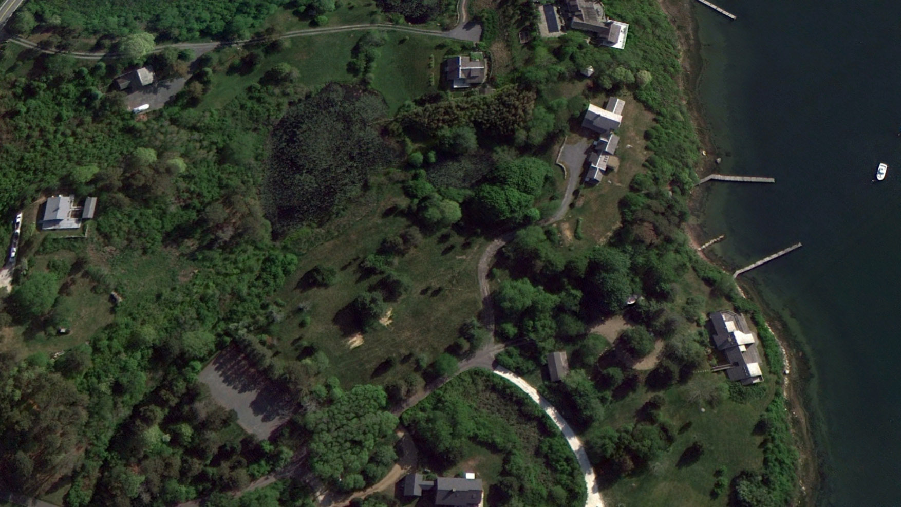 Martha's Vineyard satellite image from 2010