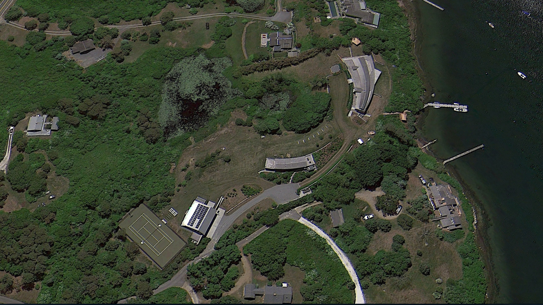 Martha's Vineyard satellite image from 2014