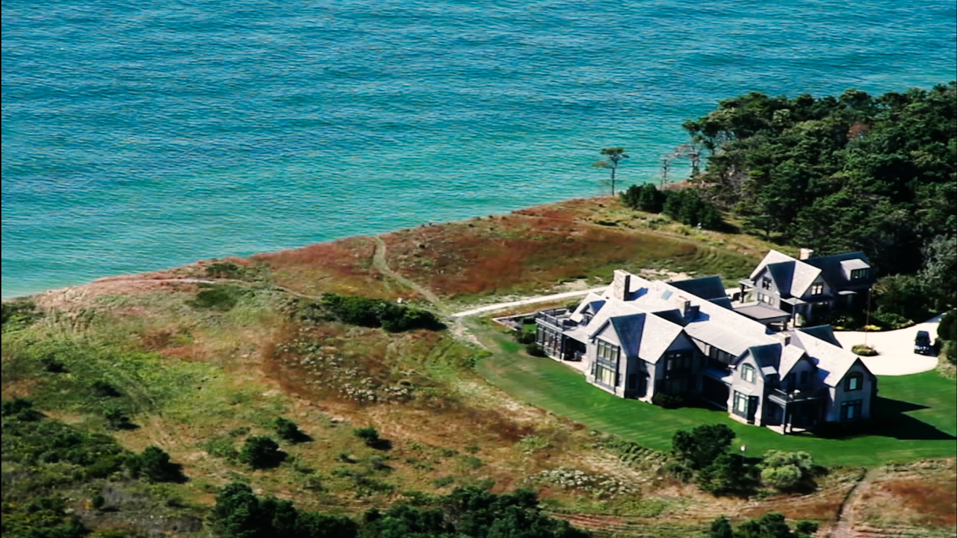 A Martha's Vineyard mansion