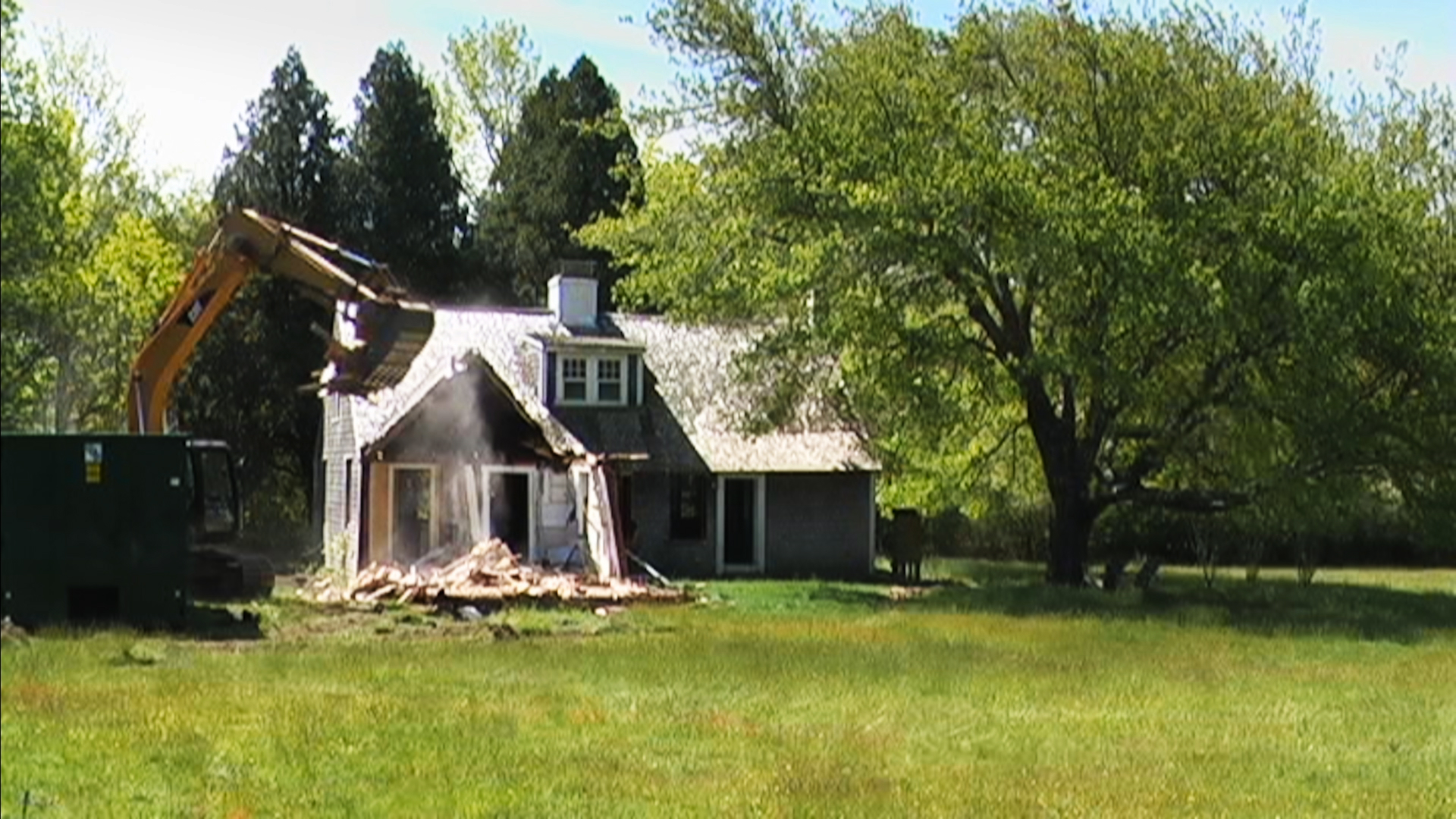 A traditional cottage on Martha's Vineyard is torn down