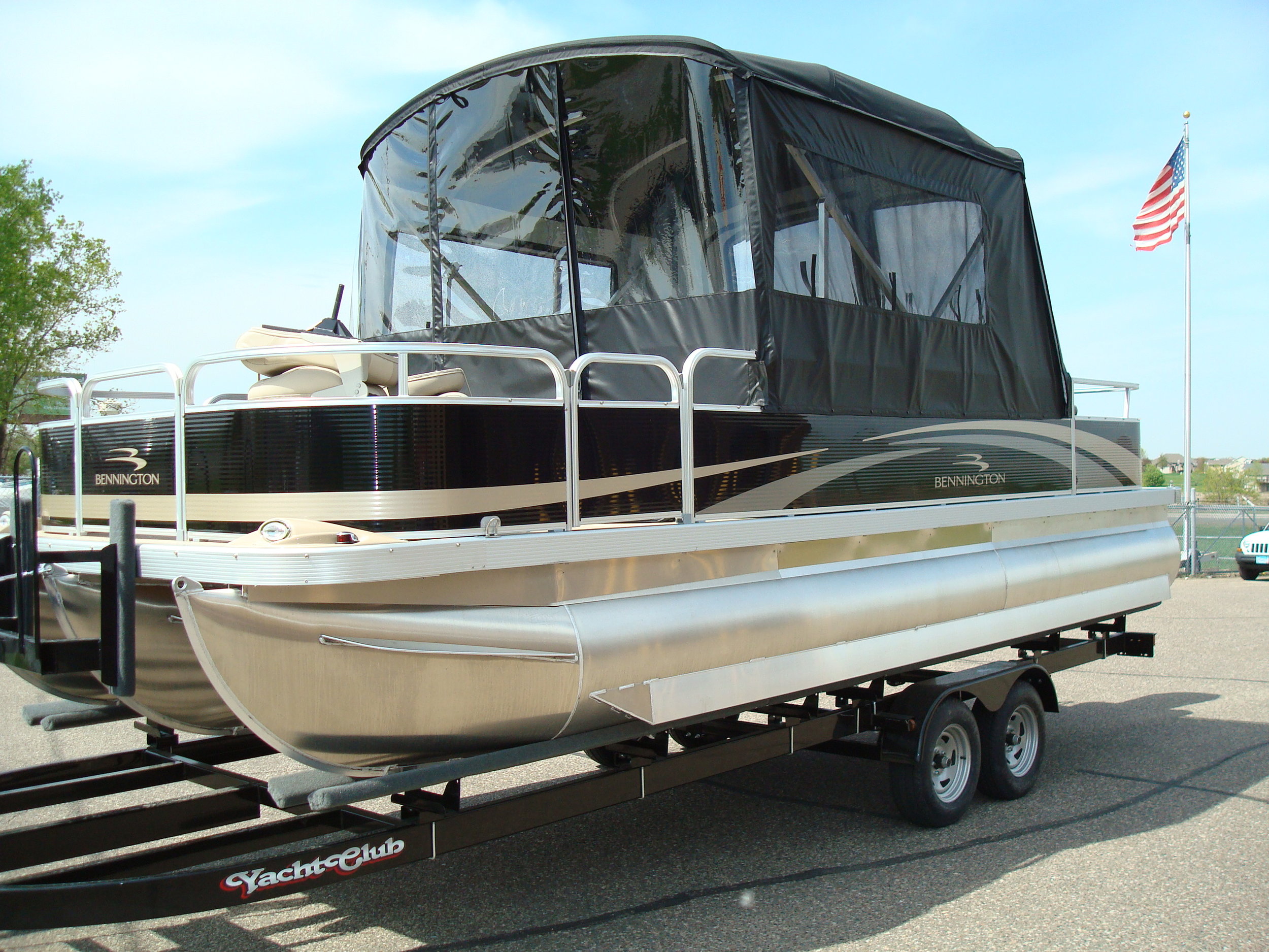 How Much Does A Pontoon Boat Weigh?