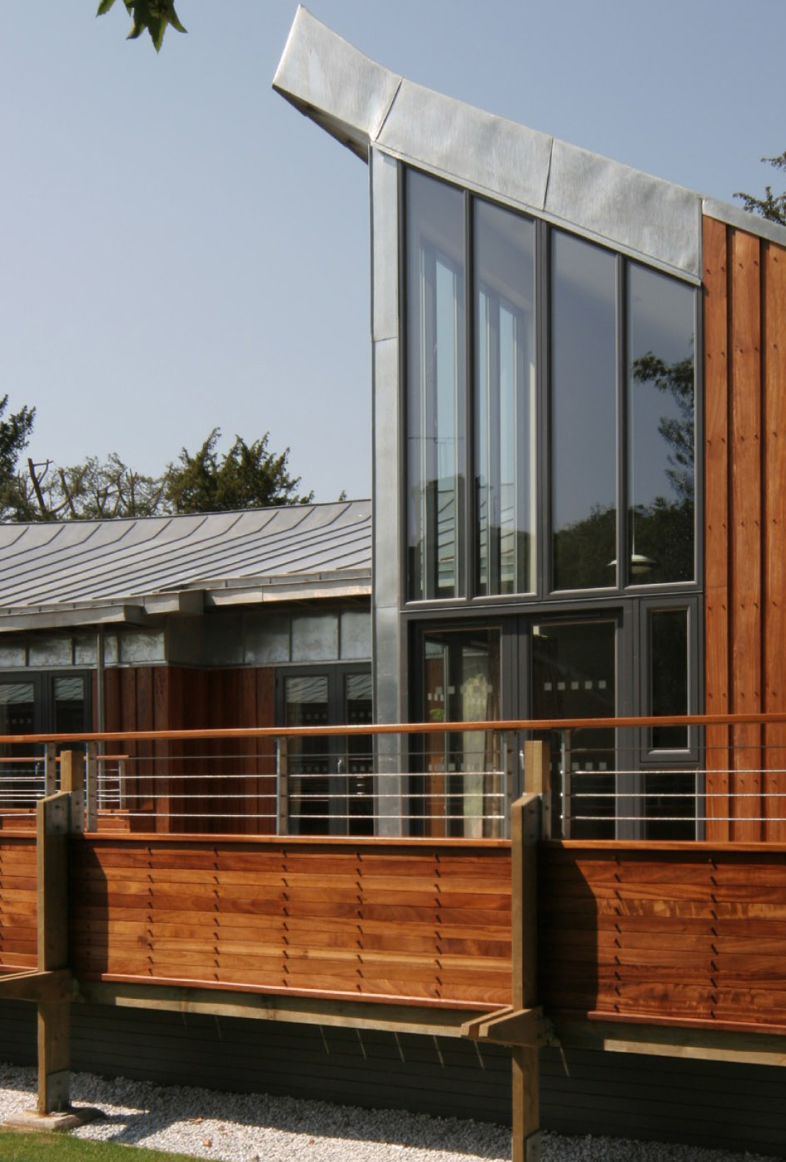 Completed in 2006 with Clague architects, The Strode Park Rehability Centre facilitates the recovery of acute stroke clients or those injured in accidents. In 2007, the centre won ‘Special Award’ for best ‘Healthcare project’ in the public categor