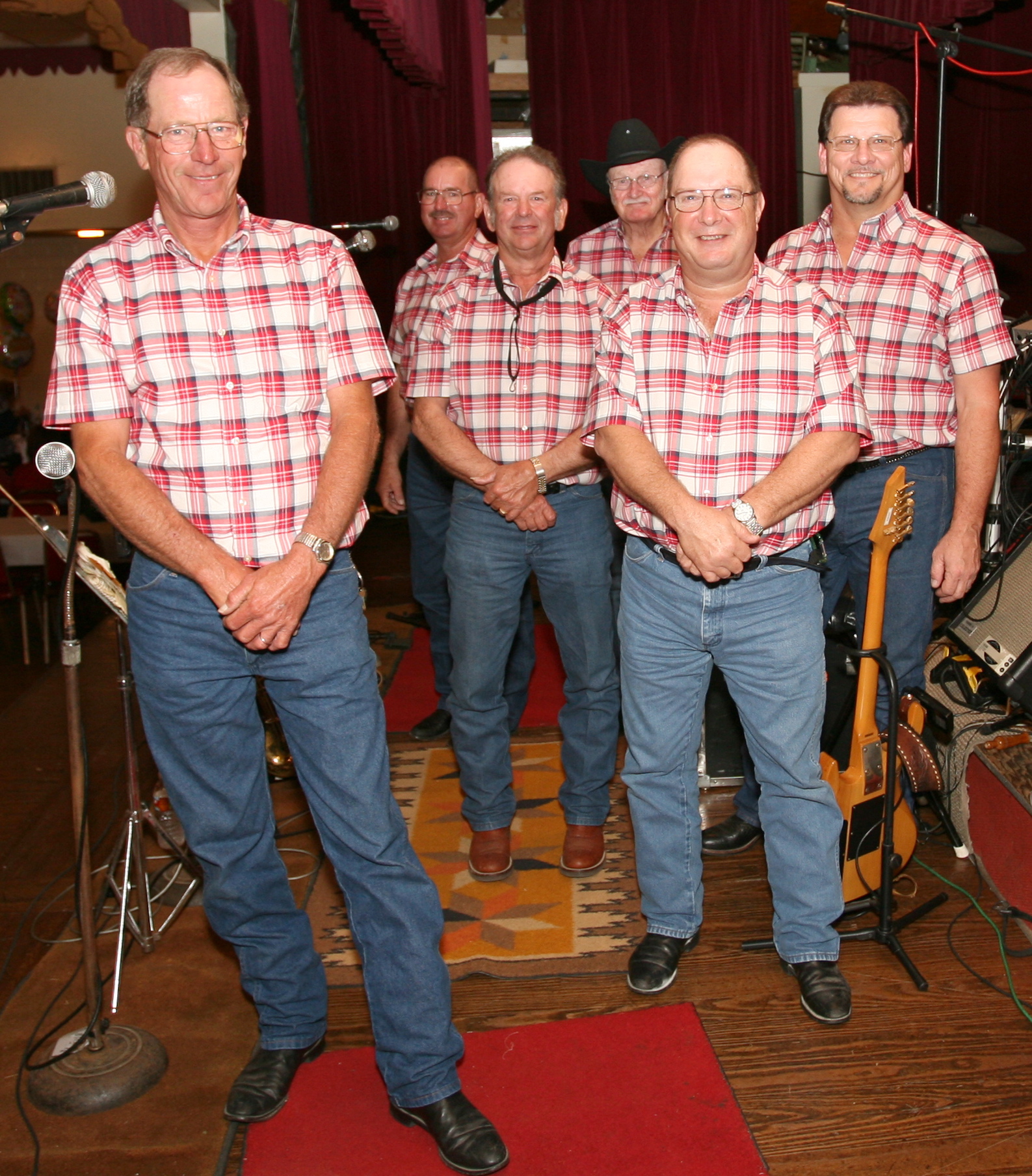 The Red Ravens will perform in the Hospoda on Saturday