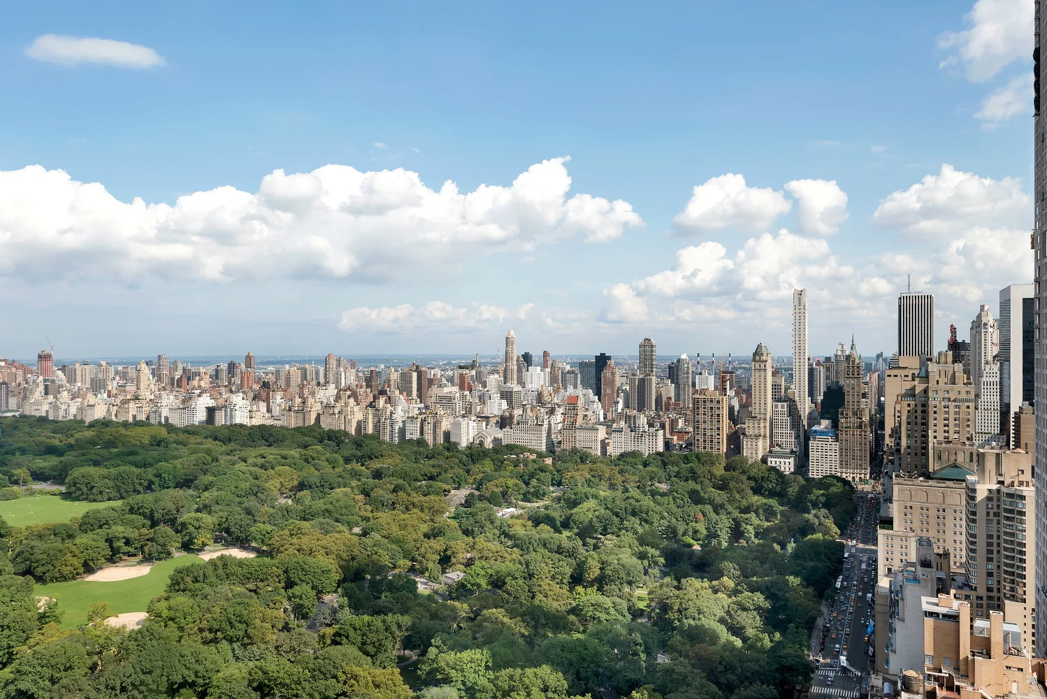 CSG_25_Columbus_Circle_61B_New_York_NY_Corcoran_-_Package_of_4_Property_Photos_2_20180920-104257.jpg