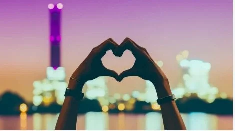 ✨ GALENTINE’S DAY IN LONDON: CELEBRATING LOVE, LAUGHTER &amp; THE WOMEN WHO ALWAYS SHOW UP