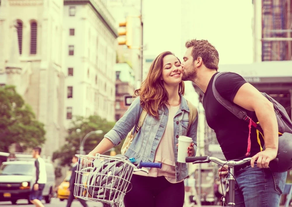 Where Singles Actually Meet in Chicago | MyCheekyDate