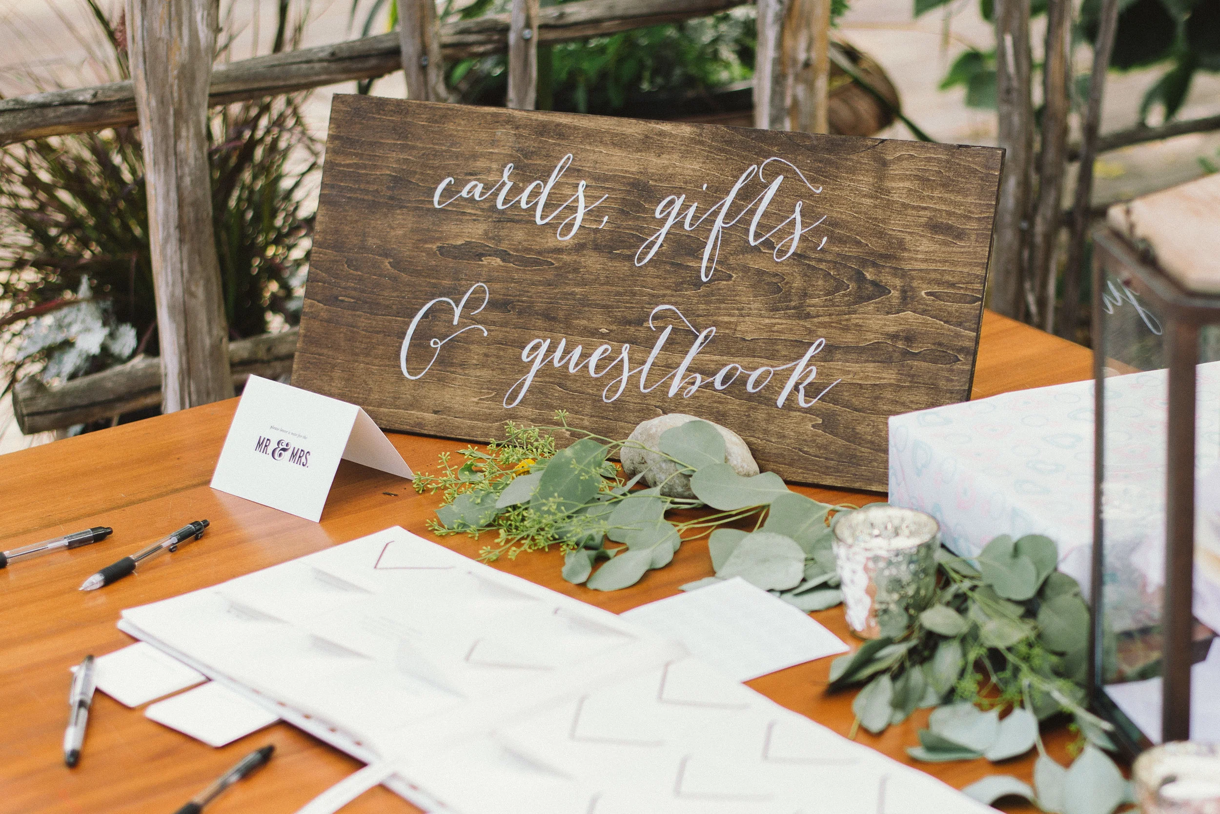 Guestbook table