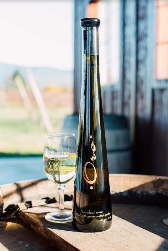 HQ Oro Photo Social Media.PNG