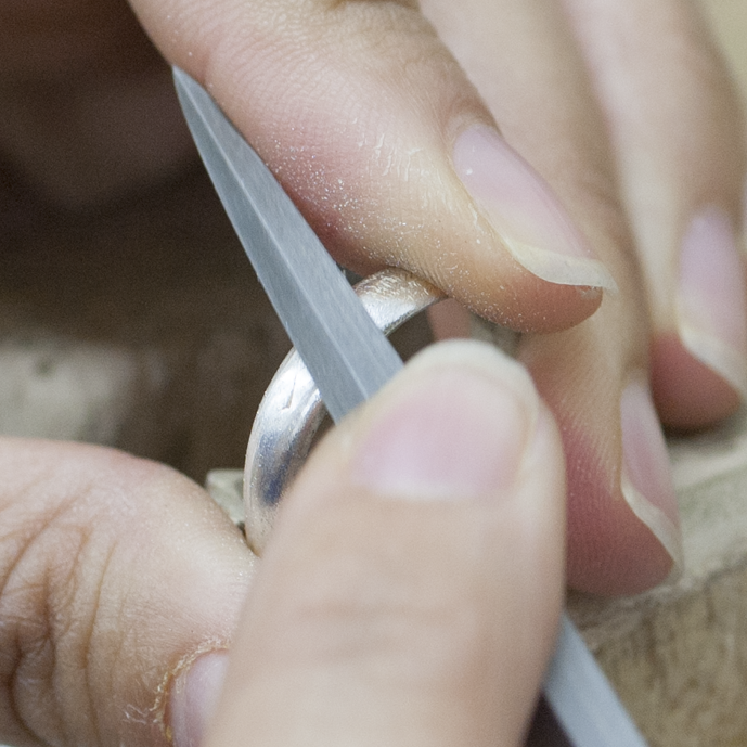 Jewelry-Workshop-Filing-Shaping.png