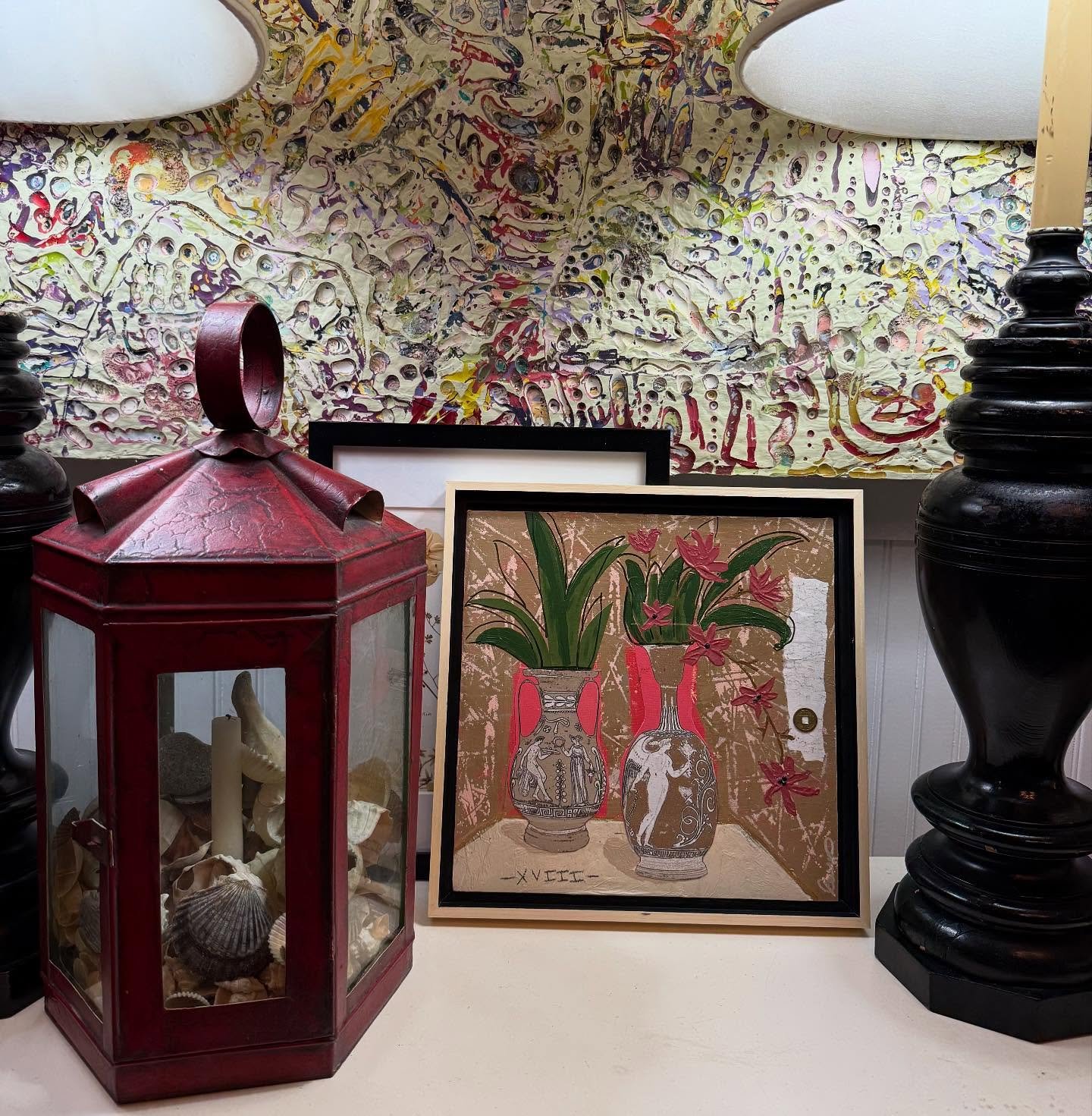 When you make a mixed media piece for your friend out of her wallpaper collection and she loves it and immediately finds a place to display it. ❤️ 
-
-
-
#artforthesoul  #meaningfulart  #omforthehome #livingwithart #carrieleskowitzinteriors #rootcell