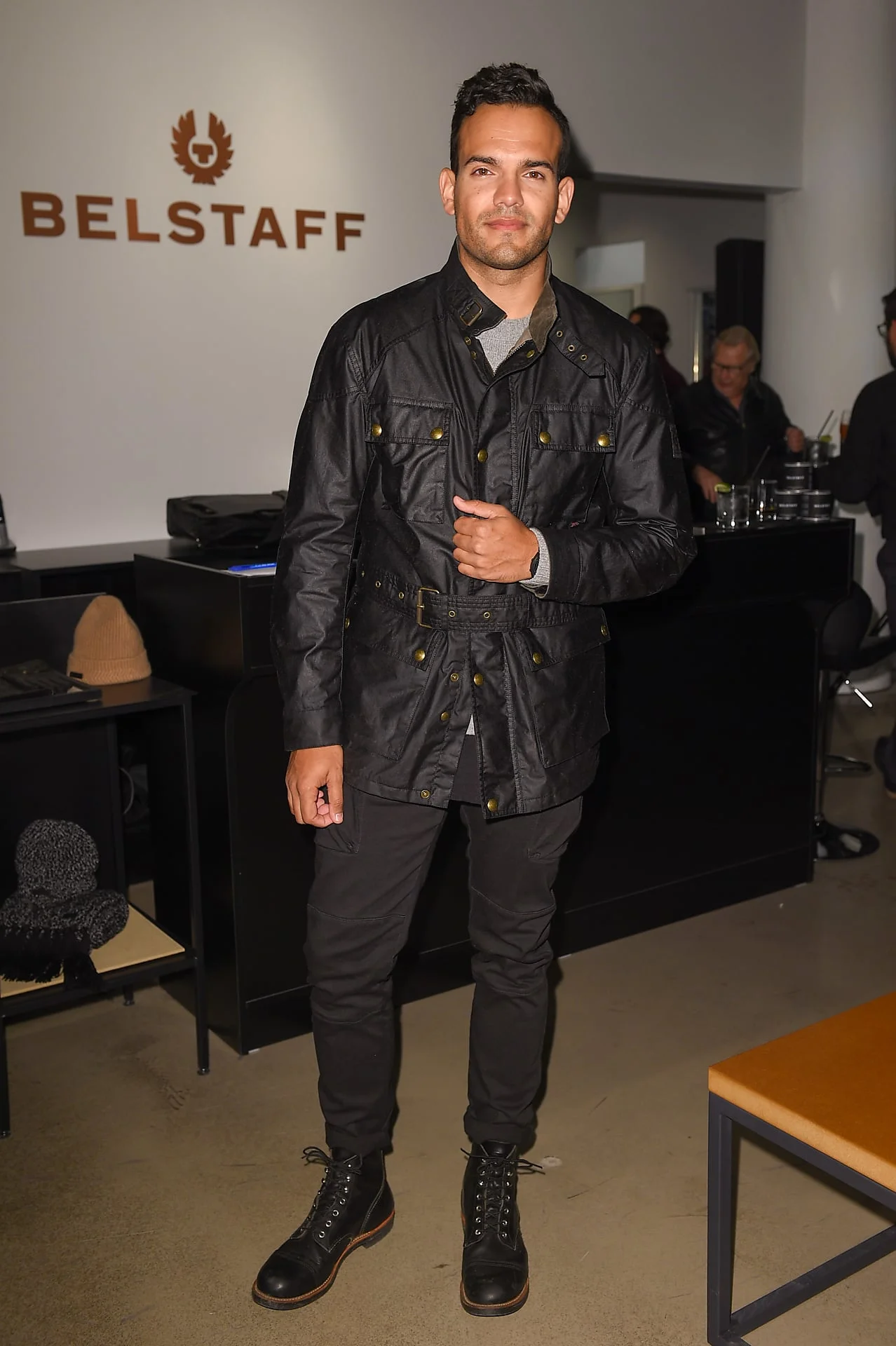 Belstaff (2017)