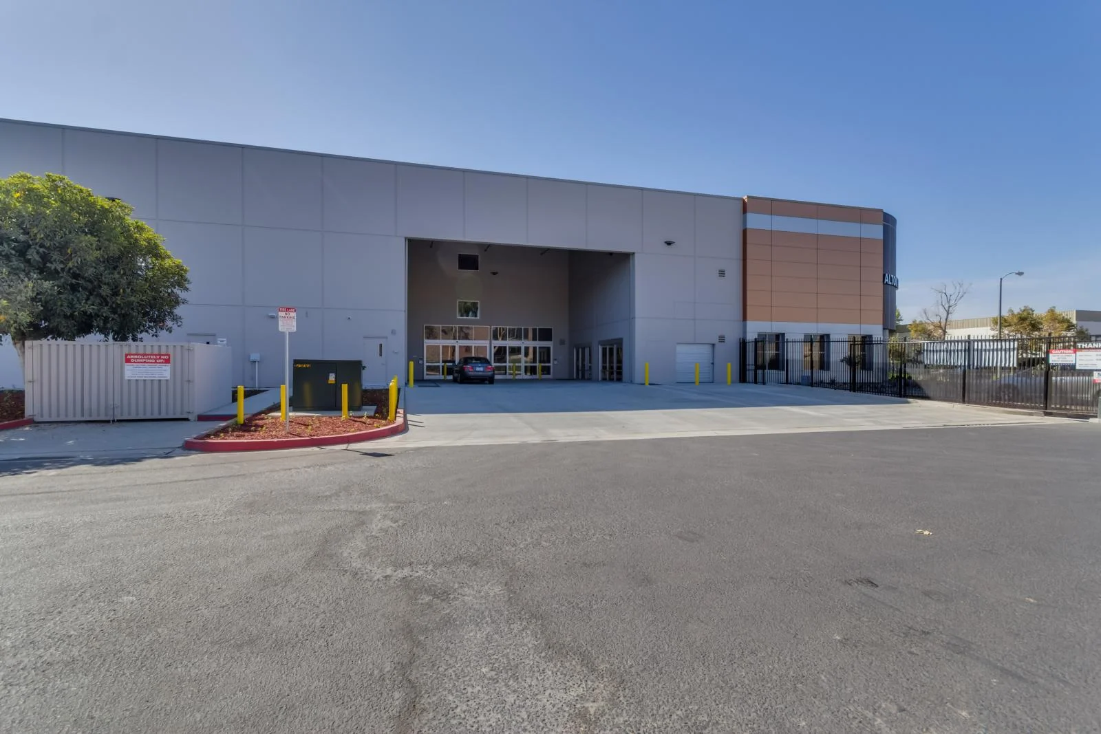 2215_alton_parkway_MLS_HID1116394_ROOMexterior.jpg