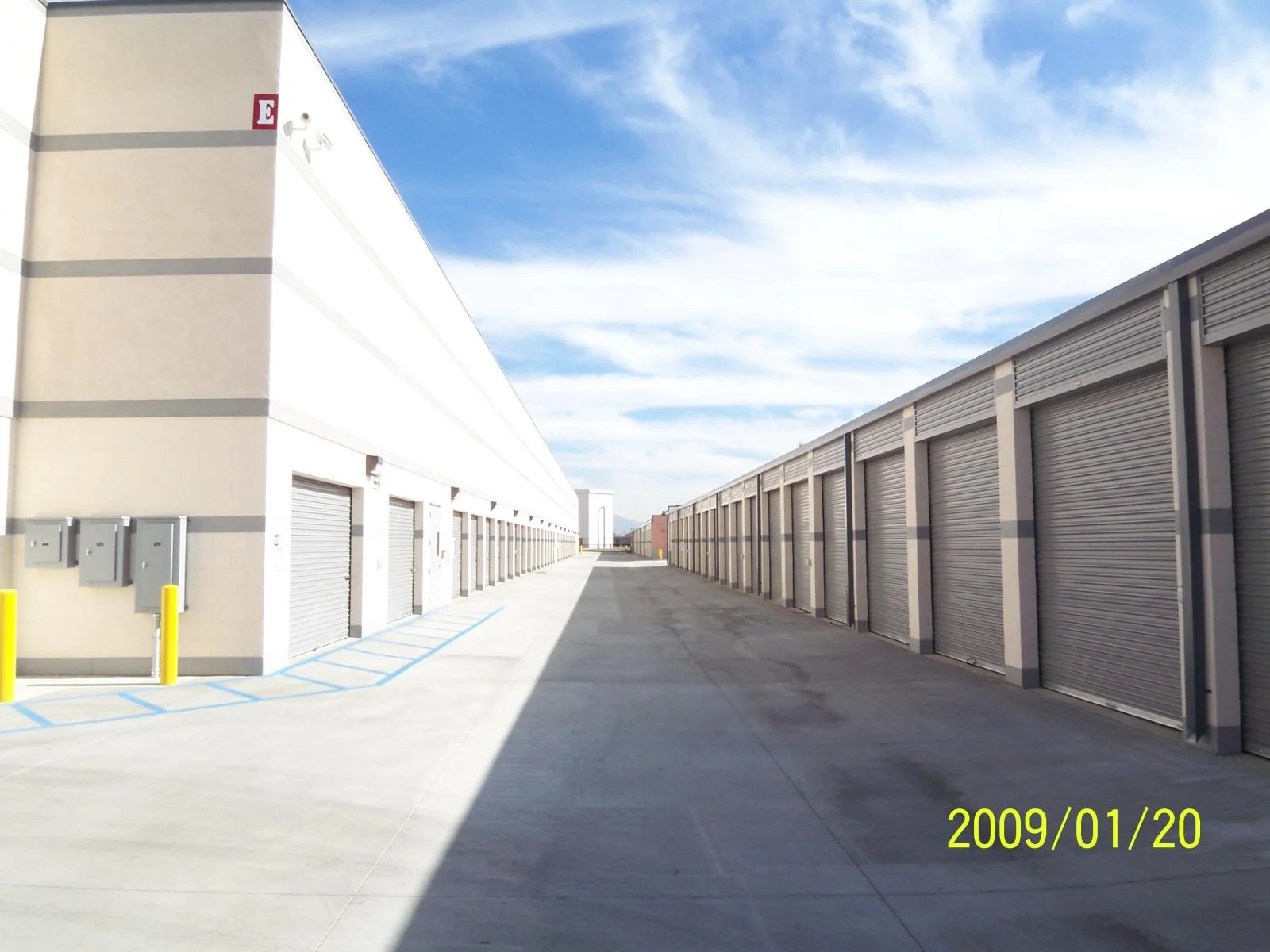 Fontana Self Storage Dandk Organizer