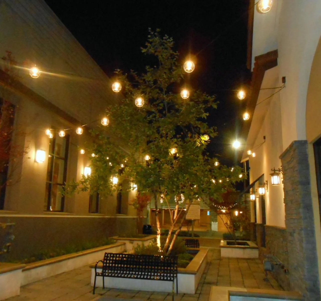 ExteriorLighting3.jpg