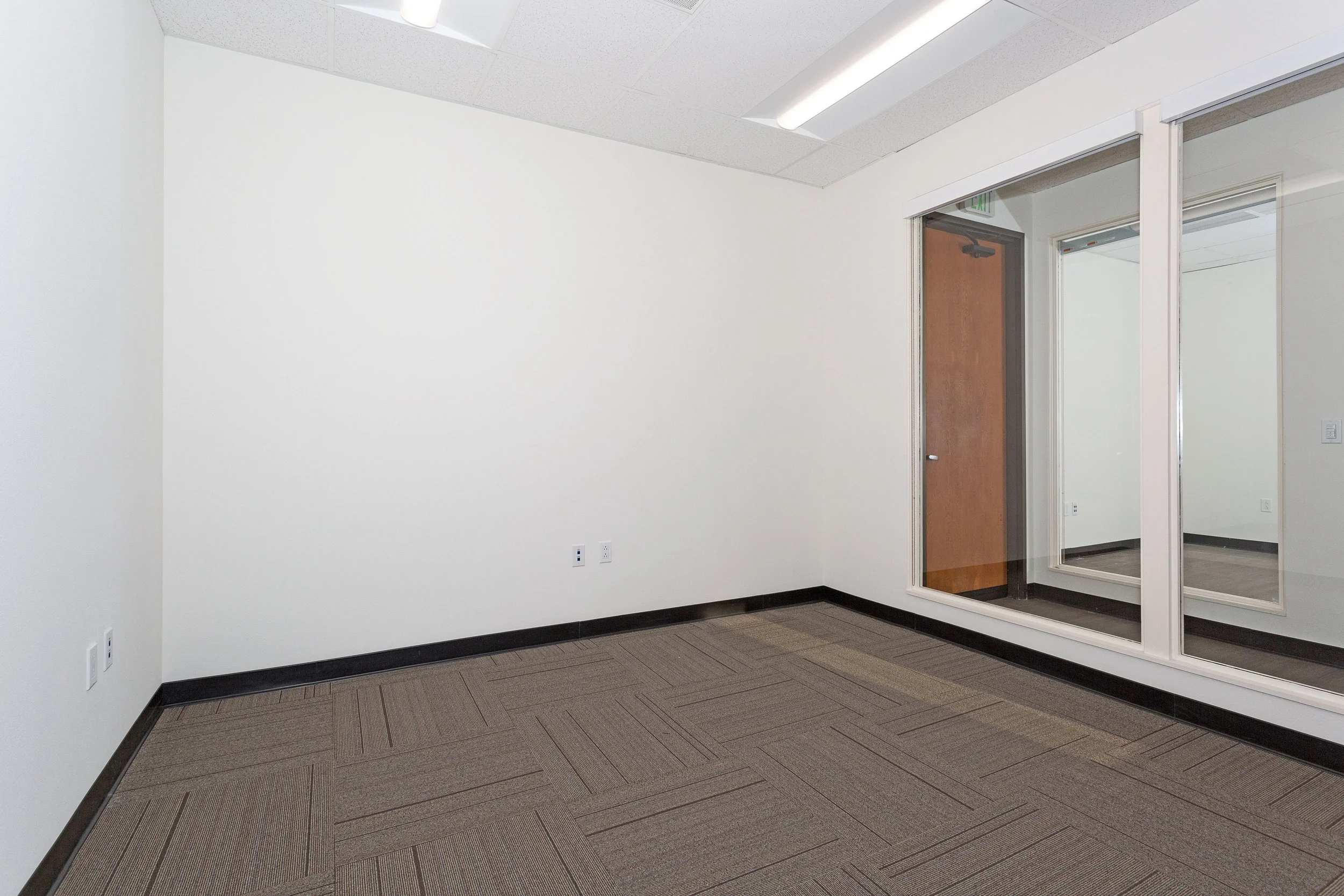 2042_Business_Center_Drive_MLS_HID1144294_ROOM23.jpg