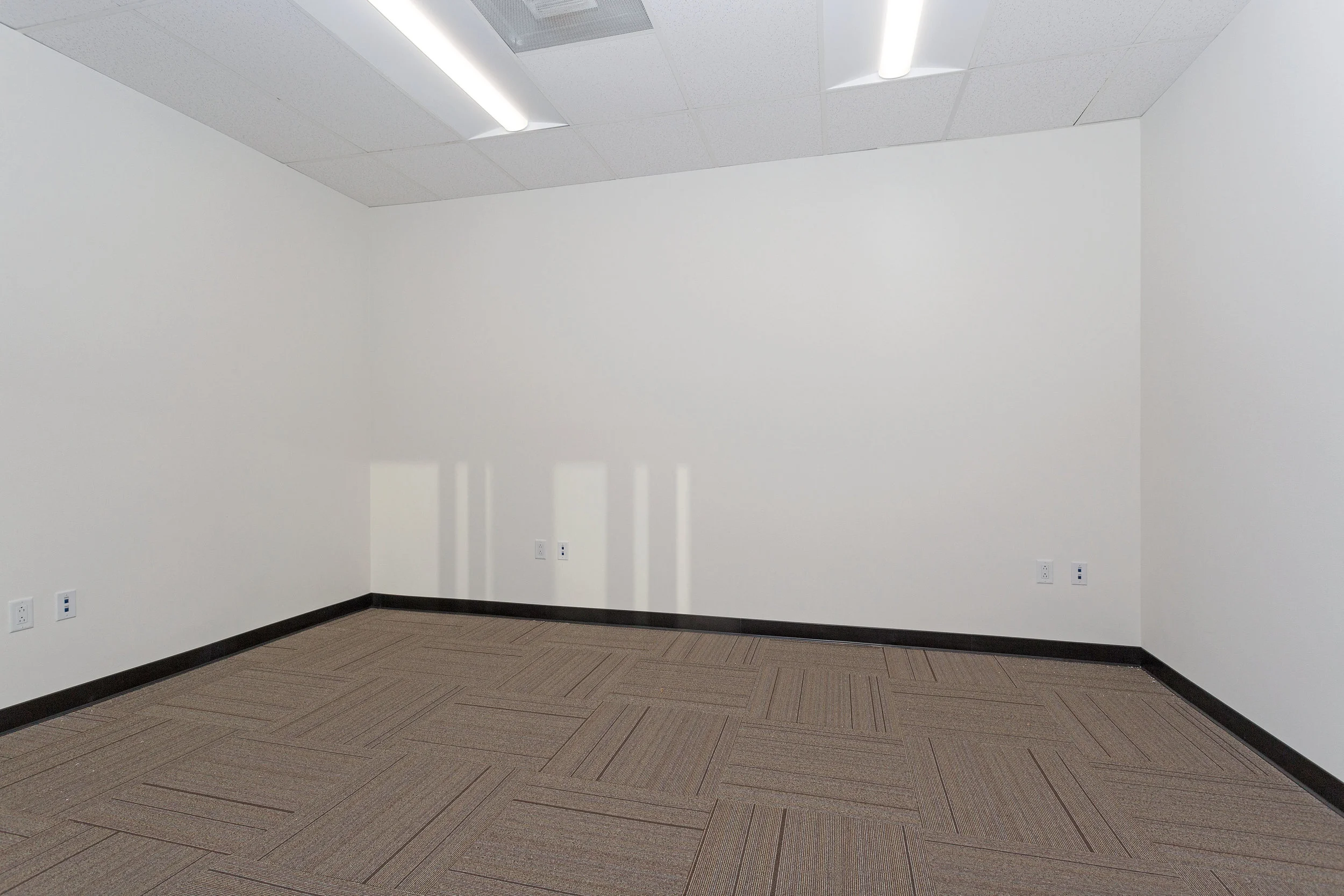 2042_Business_Center_Drive_MLS_HID1144294_ROOM26.jpg