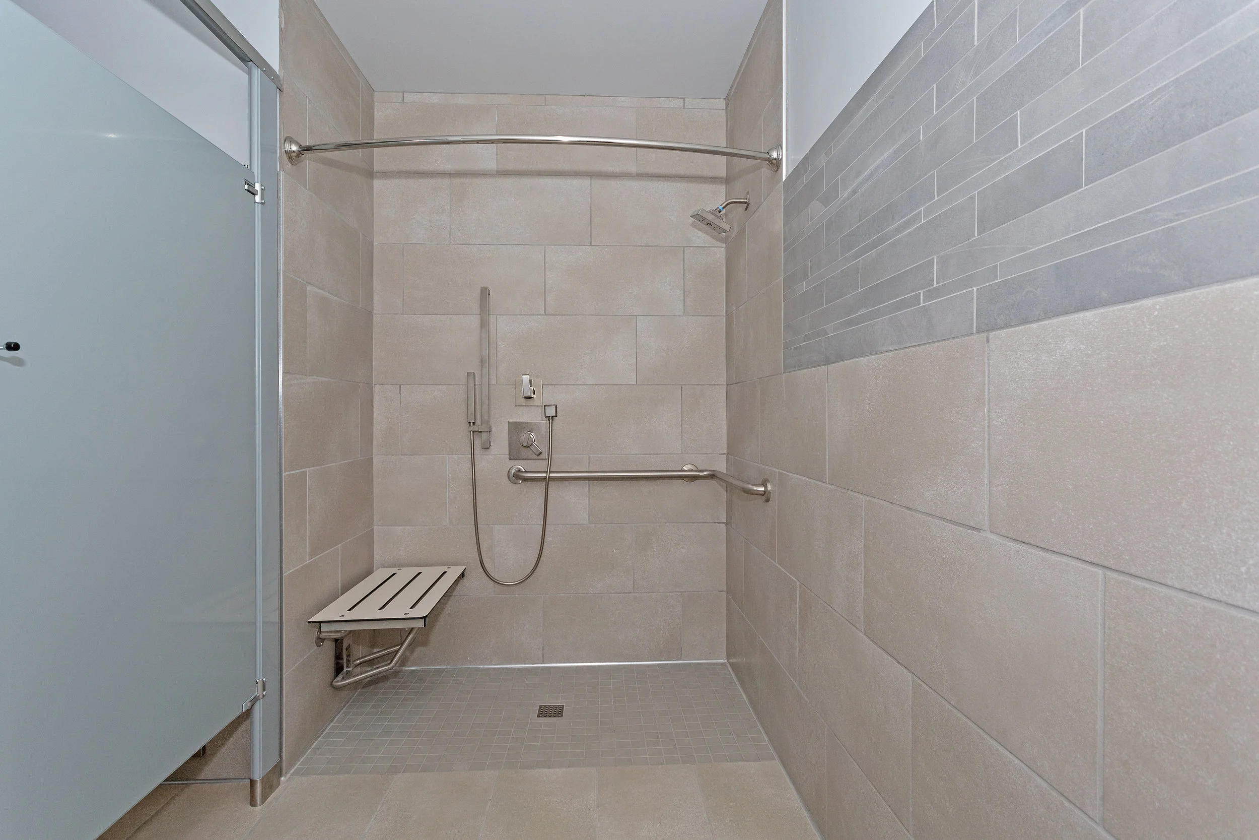 2042_Business_Center_Drive_MLS_HID1144294_ROOM7.jpg