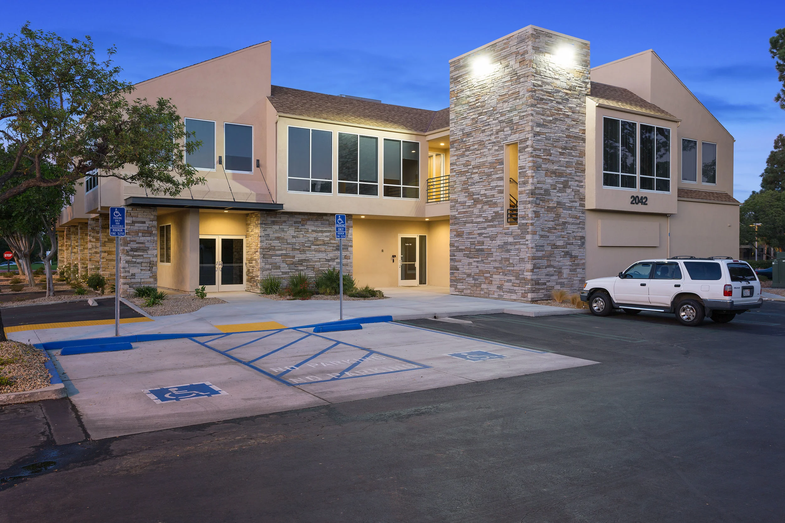 2042_Business_Center_Drive_MLS_HID1144294_ROOM33.jpg