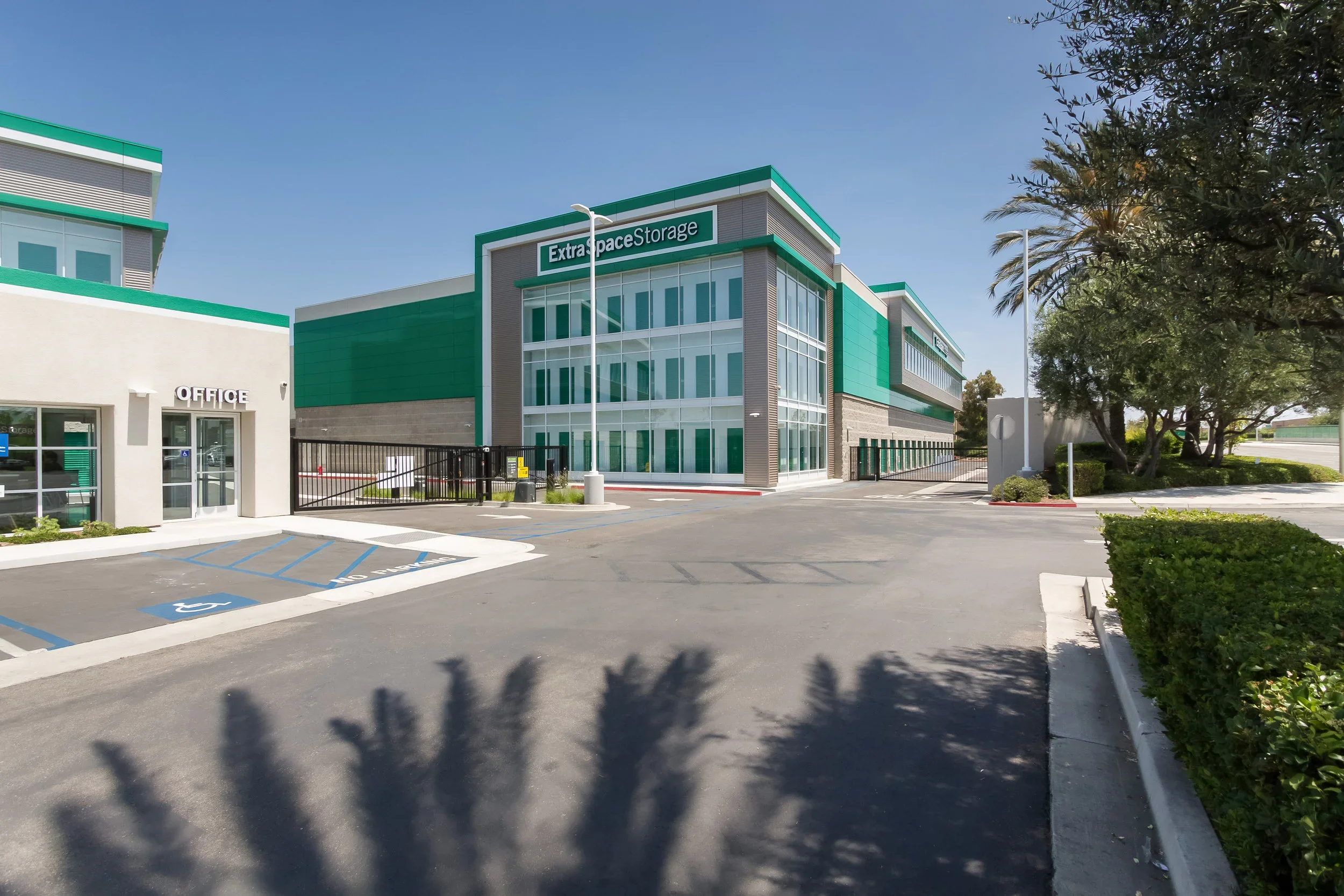 3289_El_Camino_Real_MLS_HID1141916_ROOM1.webp
