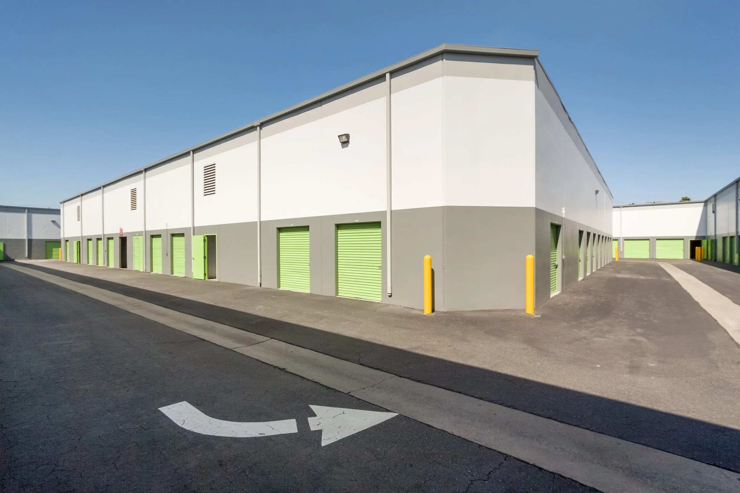 21123_Norwalk_Blvd_MLS_HID1141915_ROOM9.webp