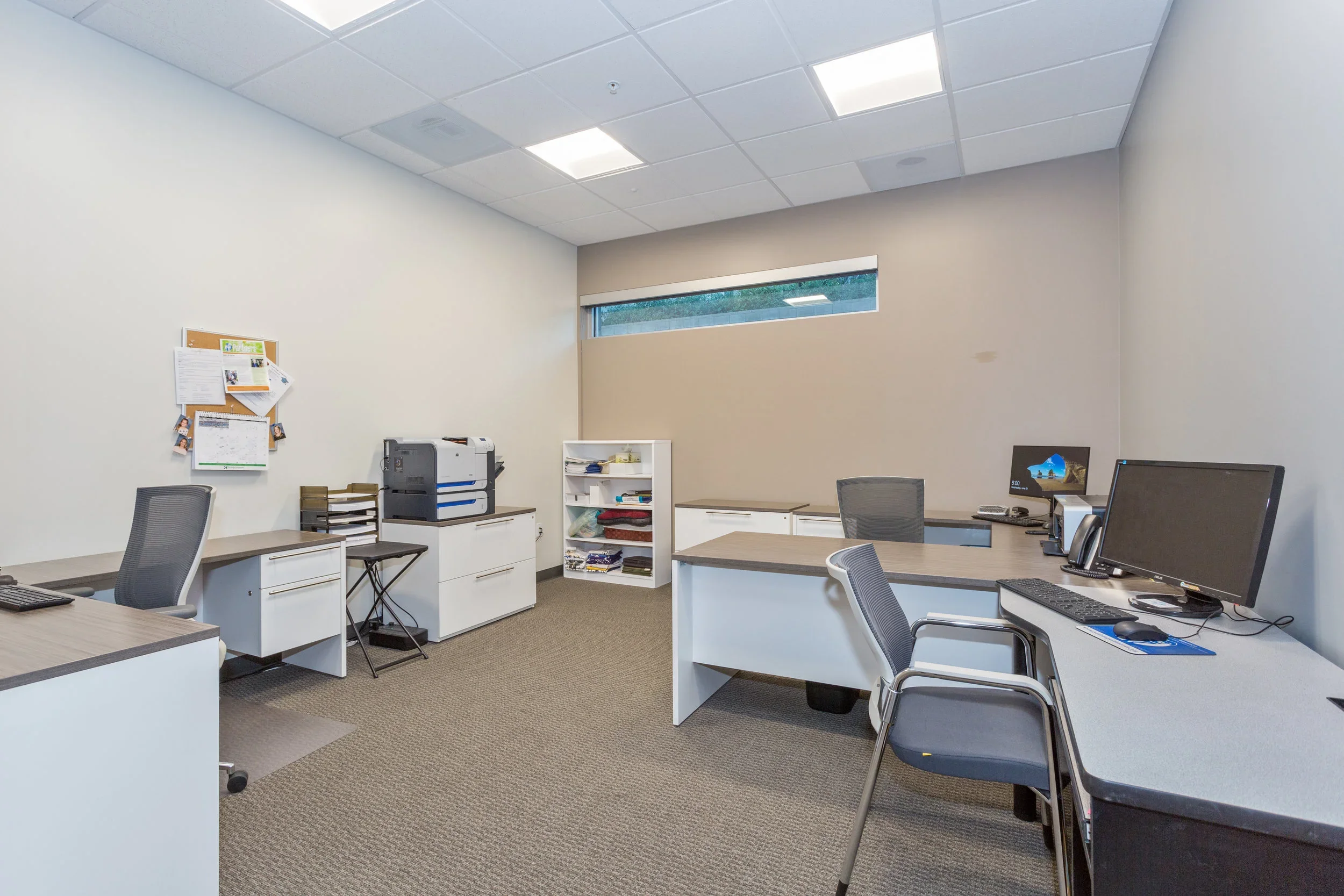 13445_Glenoaks_Blvd_MLS_HID1141917_ROOM32.webp