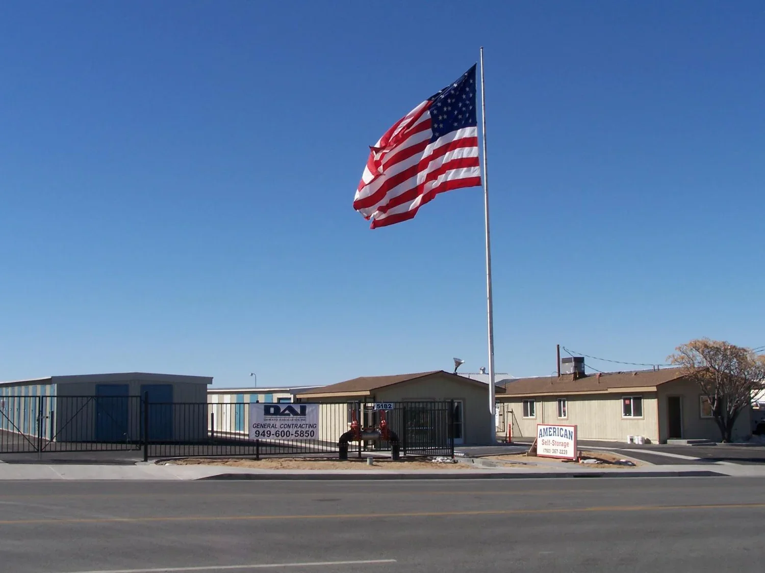 americanSelfStorage_0.webp