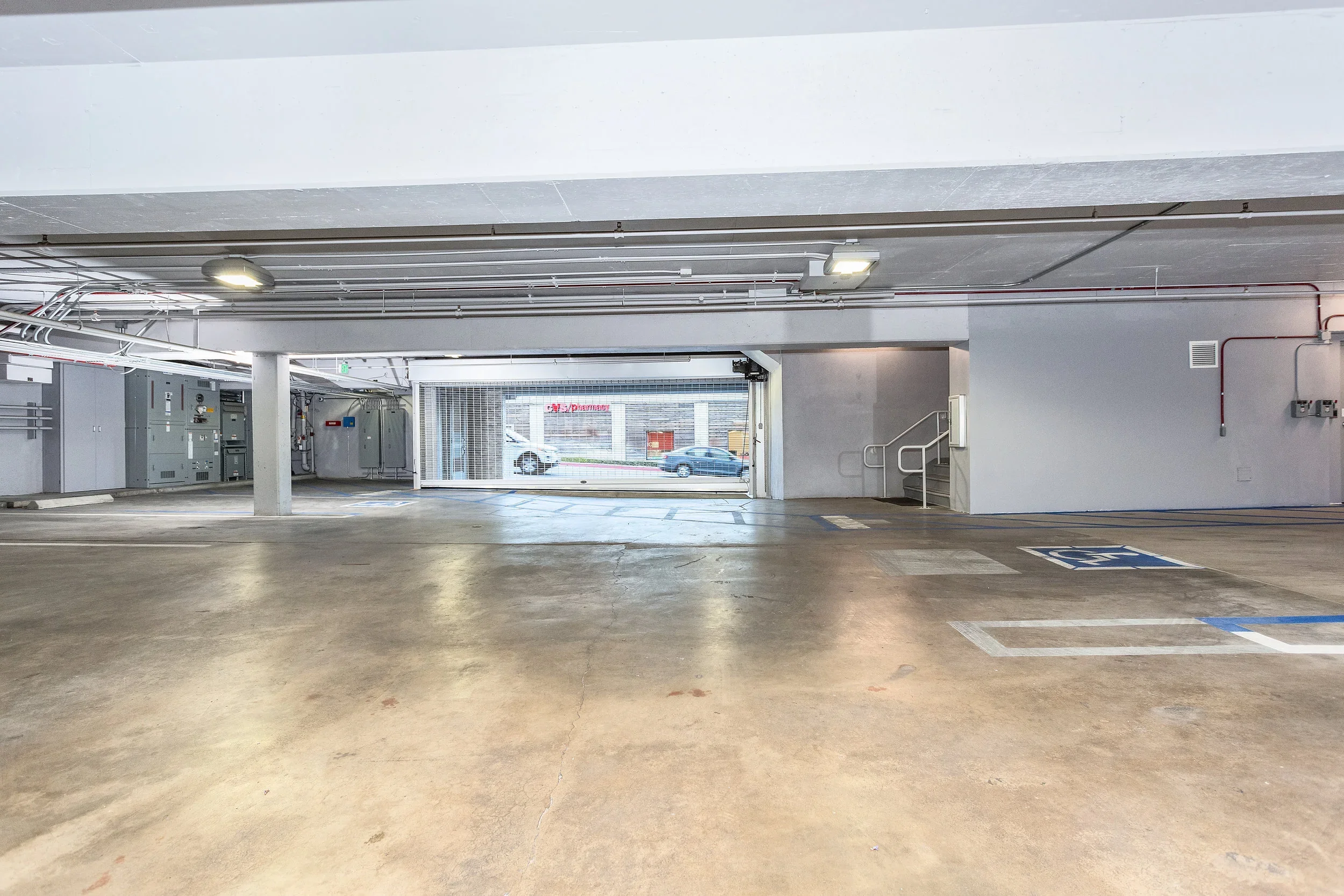 1017_N_La_Cienega_Blvd_MLS_HID1141918_ROOM34.webp