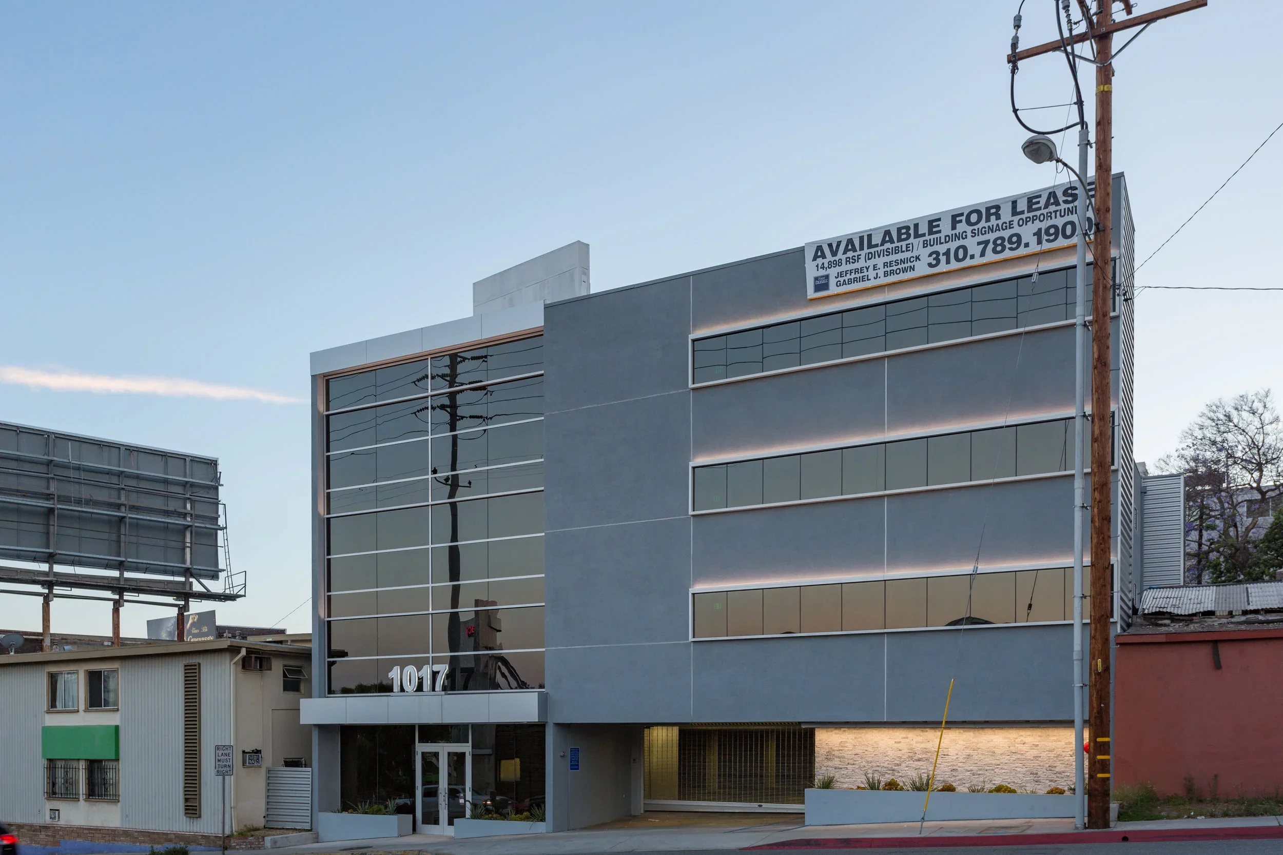 1017_N_La_Cienega_Blvd_MLS_HID1141918_ROOM2.webp