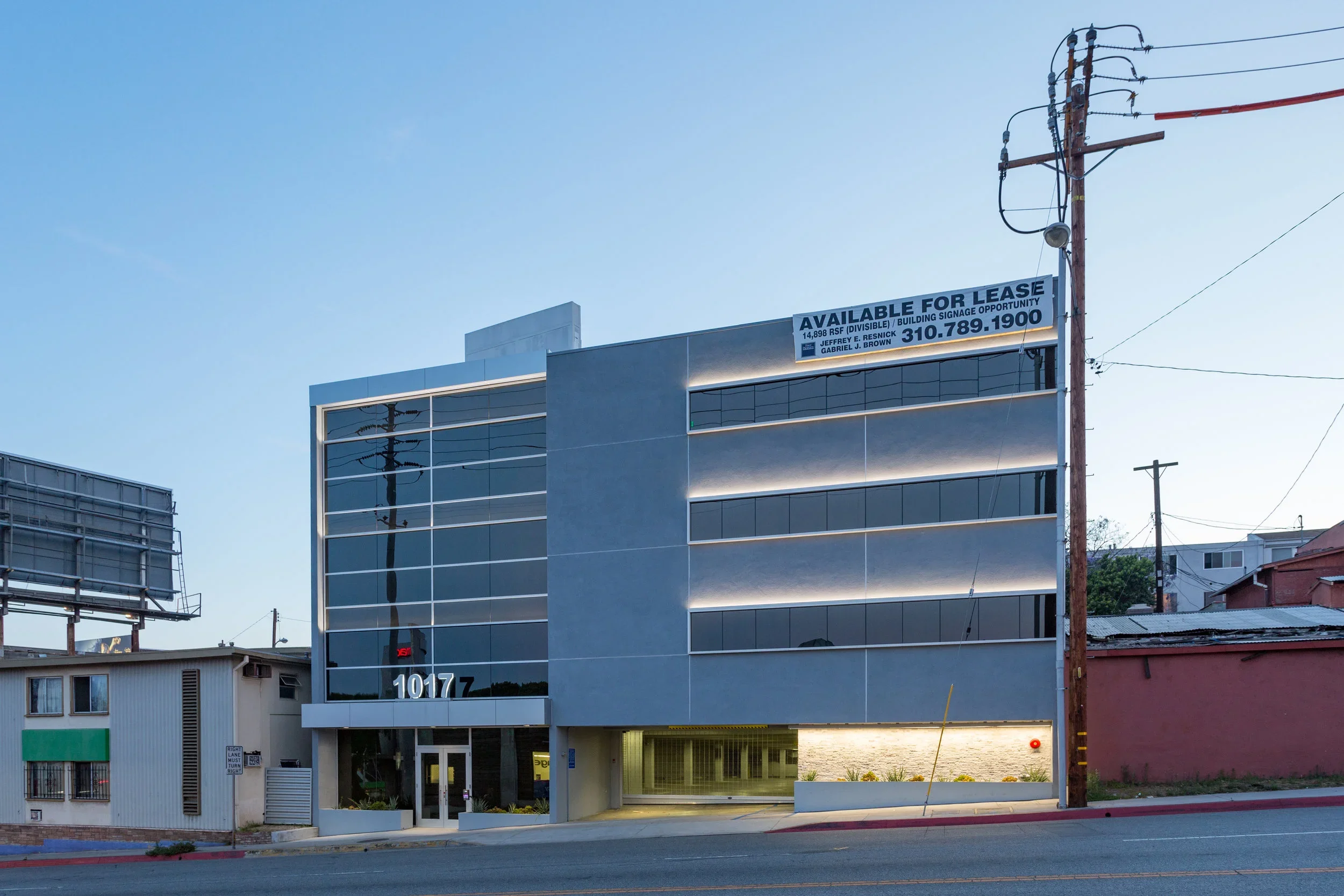 1017_N_La_Cienega_Blvd_MLS_HID1141918_ROOM5.webp