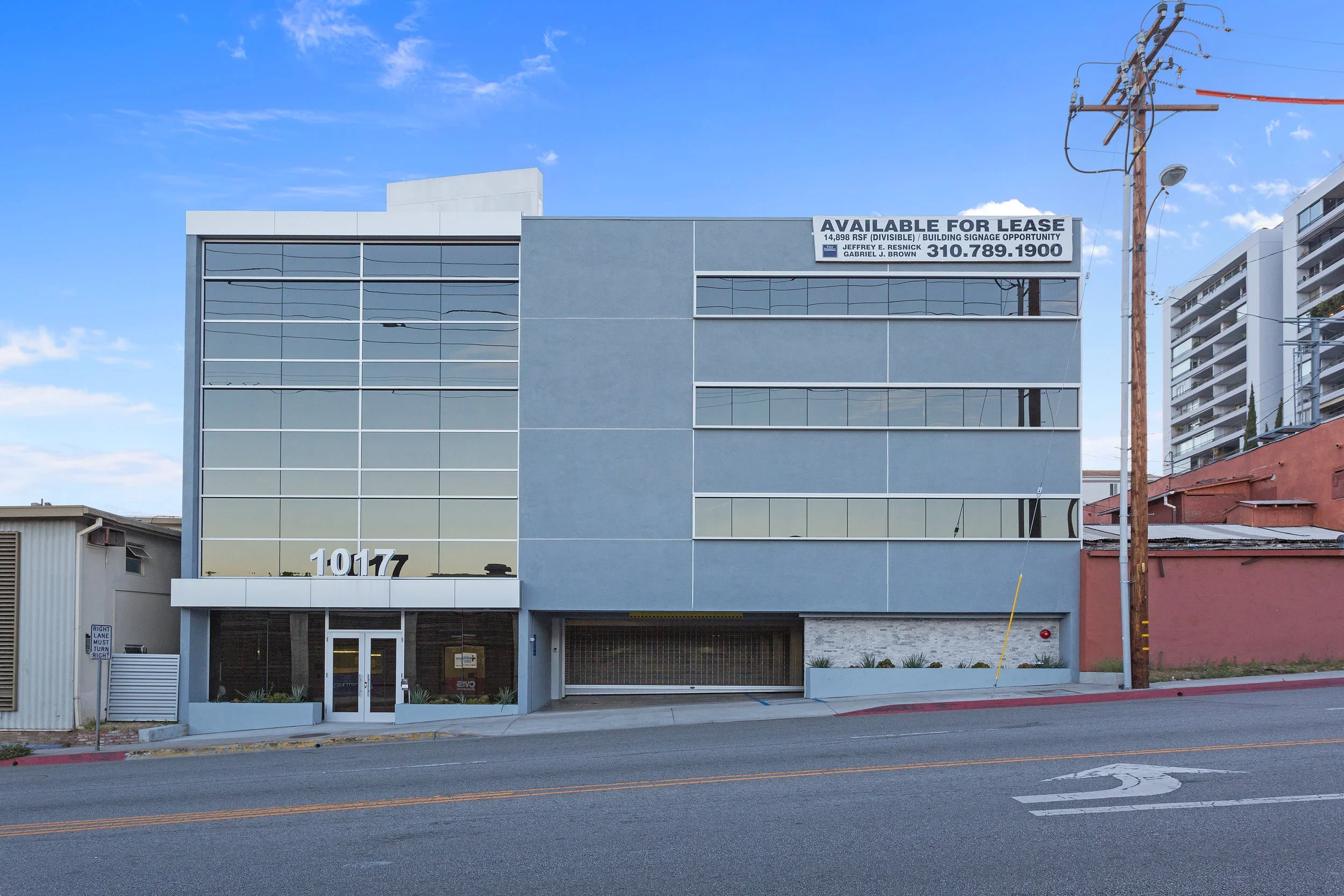 1017_N_La_Cienega_Blvd_MLS_HID1141918_ROOM11.webp