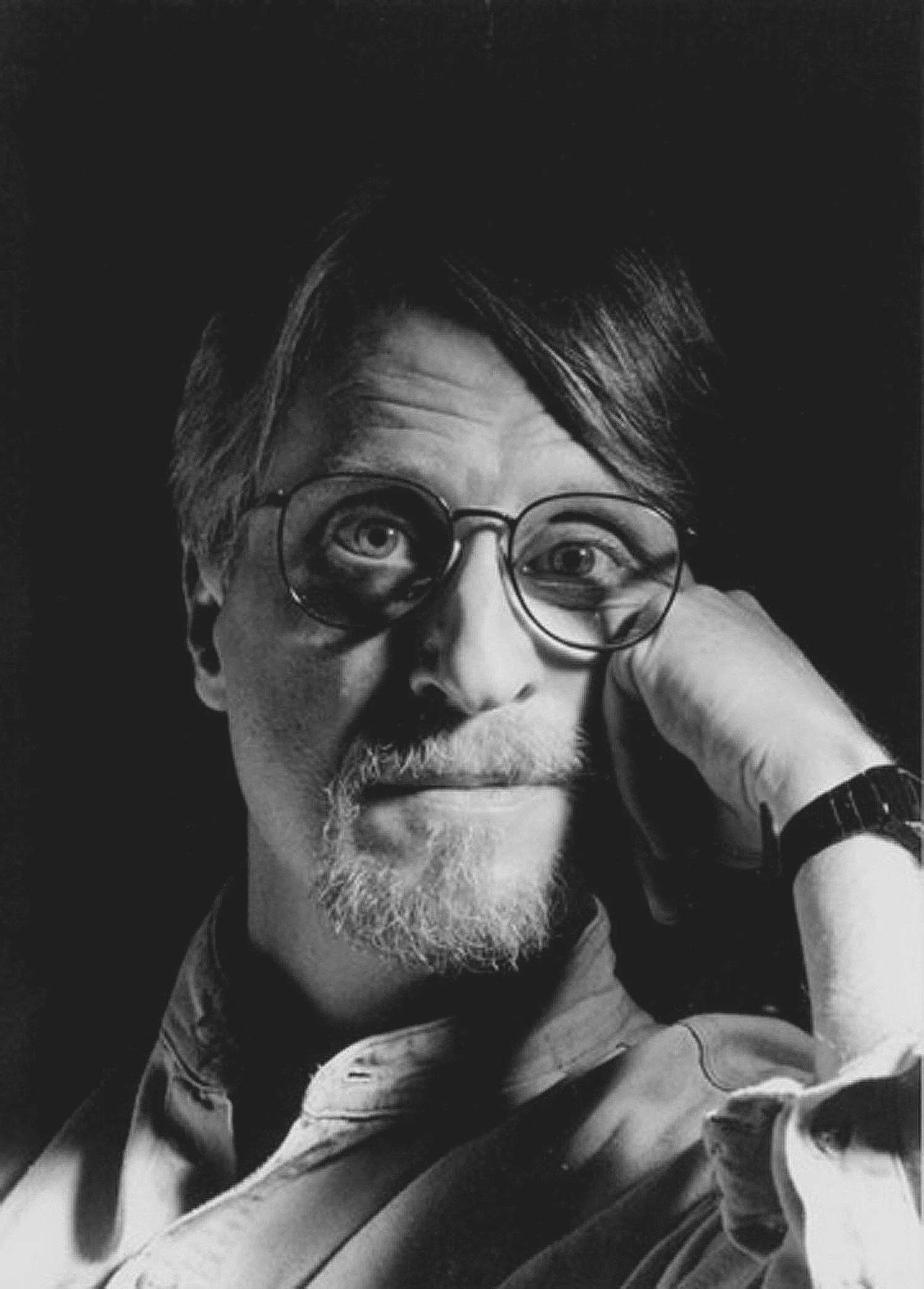 ss-about-portrait.jpg