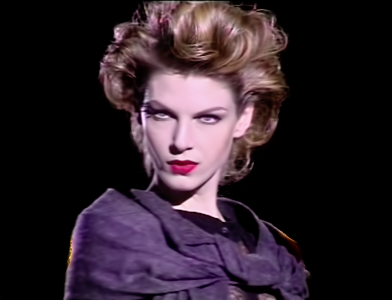 Angela Lindvall Hairstyle | Antonio Berardi RTW Show, Paris Fashion Week