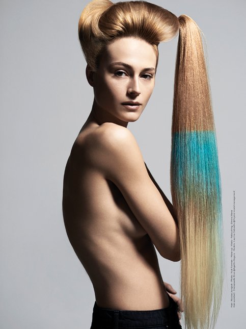 nicolas-jurnjack-hairstyle-blue-hair-color.jpg