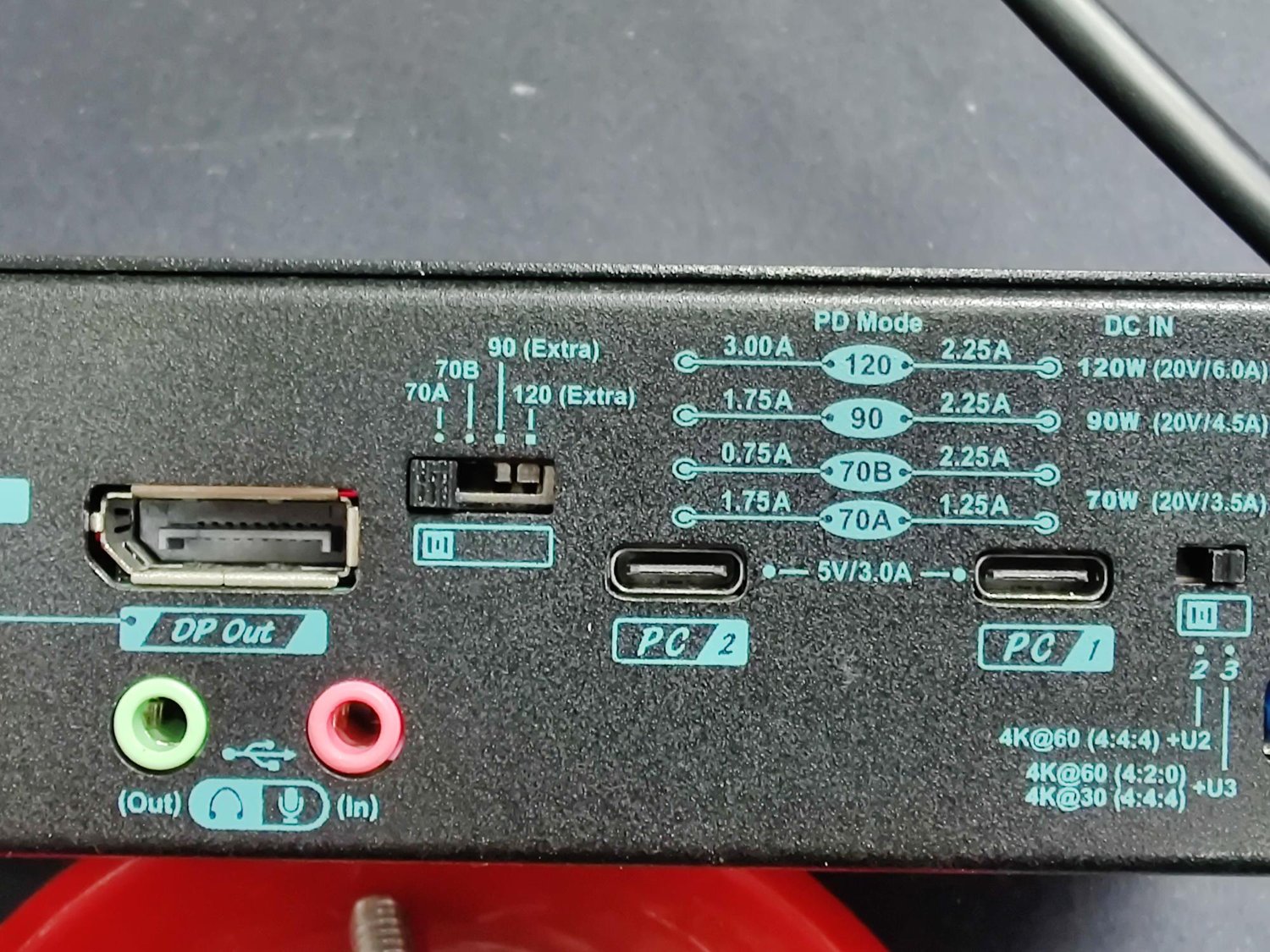 KVM Switch v2 (with USB Power Delivery 70 watts) — 1 Techs