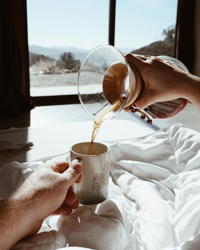 First Saturday morning coffee in bed at the new place. Ethiopian x Chemex. *Insert Happy face*