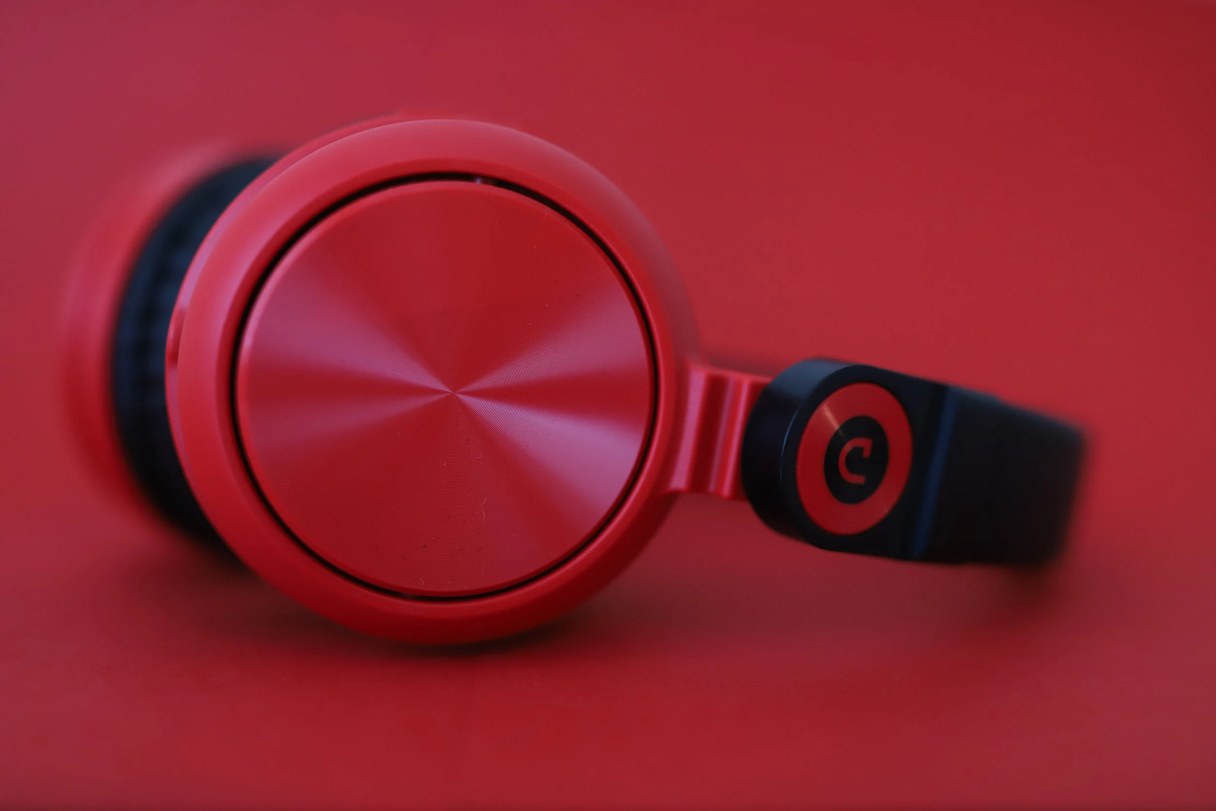 Urbanz  - Lazer Bluetooth Headphones